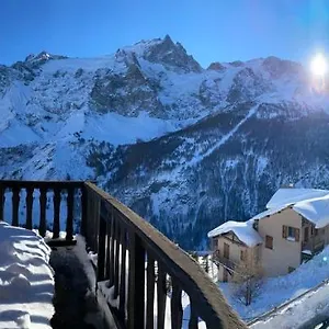 https://gite-aux-terrasses-ensoleillees.fr-provencehotel.com