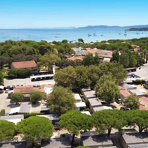 https://camping-la-bergerie-plage-hyeres.fr-provencehotel.com